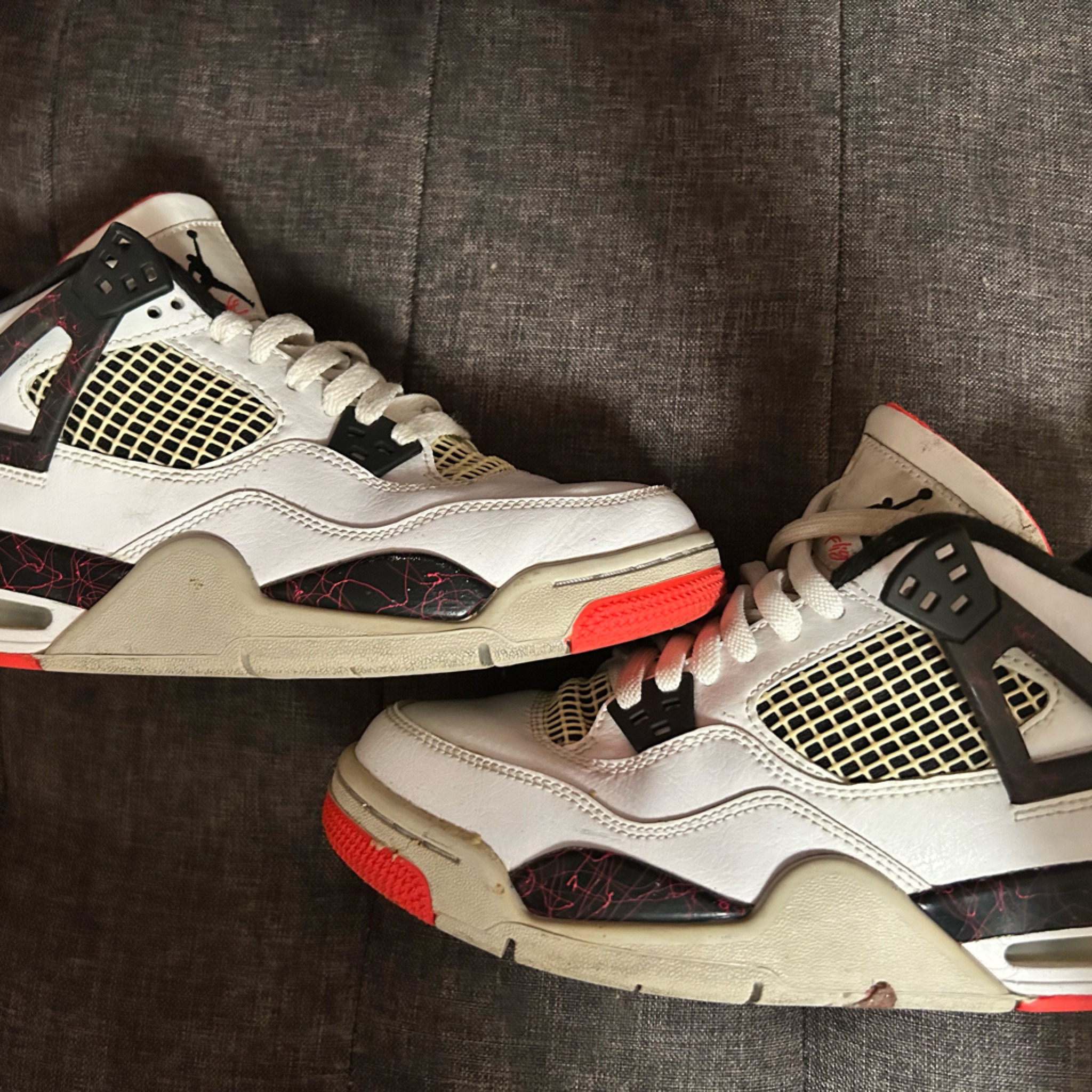 Jordan 4